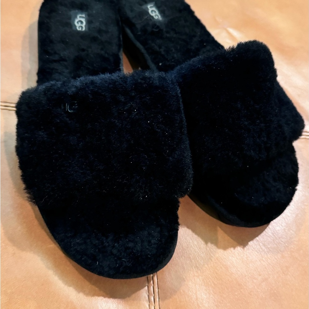UGG Black Plush Slides
